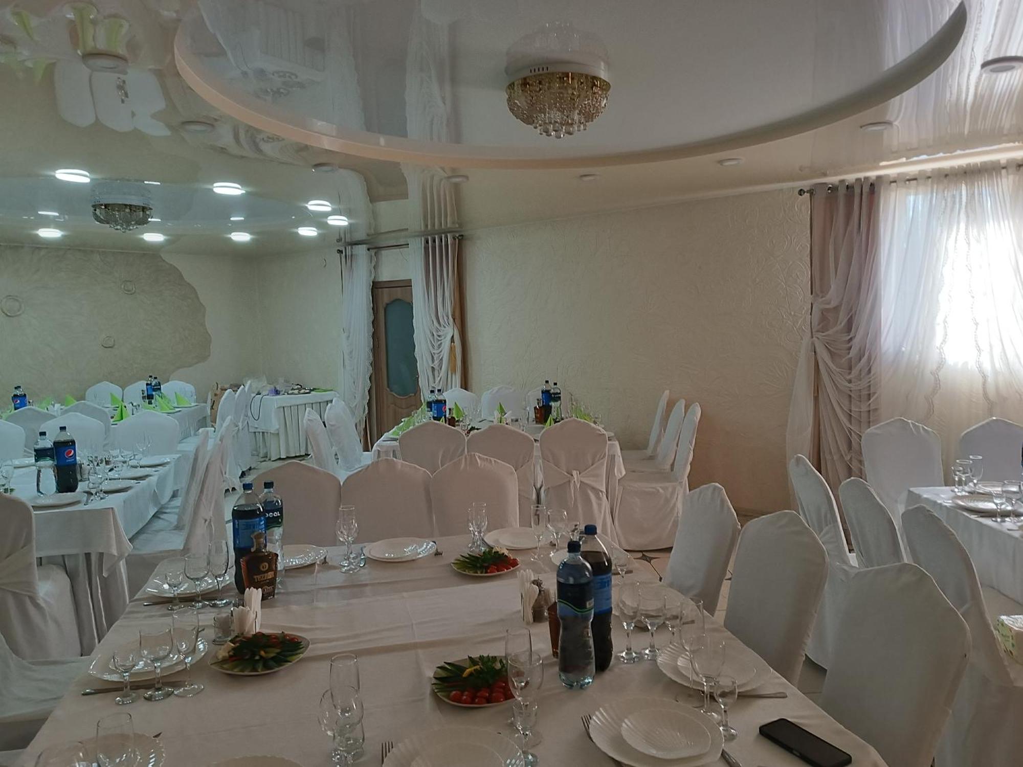 Racu Hotel Comrat ภายนอก รูปภาพ